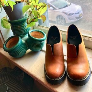 Doc Martens Cordelia style booties in cognac brown